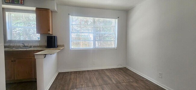 Building Photo - 5281 SW 90th Way