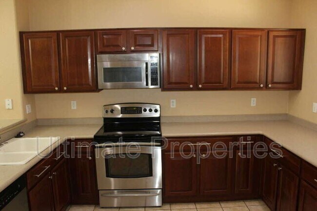 Building Photo - 9225 W Milkweed Loop