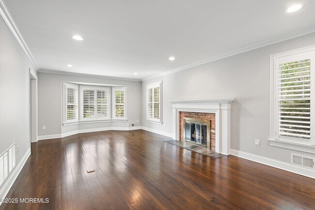 Building Photo - 20 Rustic Terrace