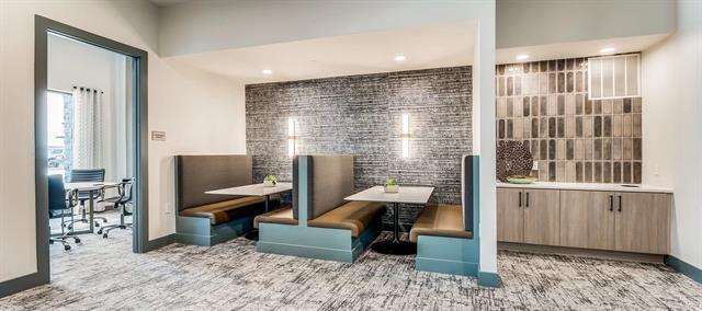 Building Photo - 1000 Grandys Ln