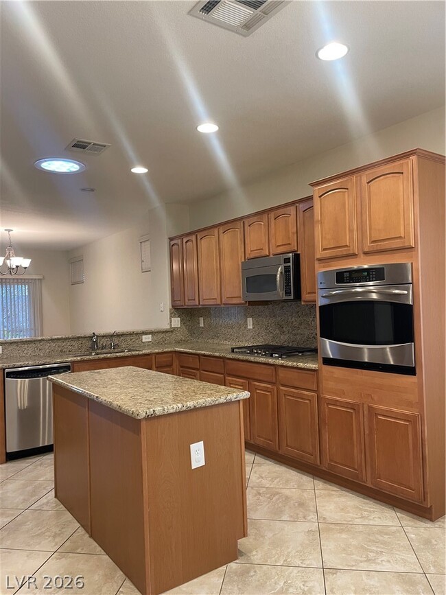 Building Photo - 2356 Orangeburg Pl