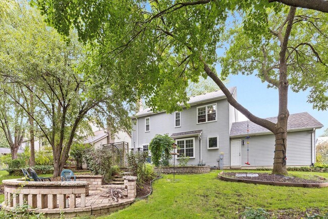 Building Photo - 2231 Remington Dr