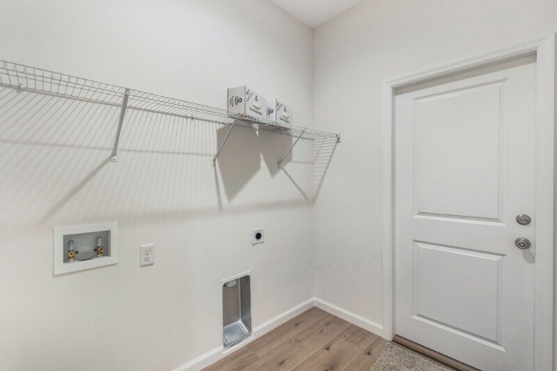 Building Photo - 3747 Watercliff Cir