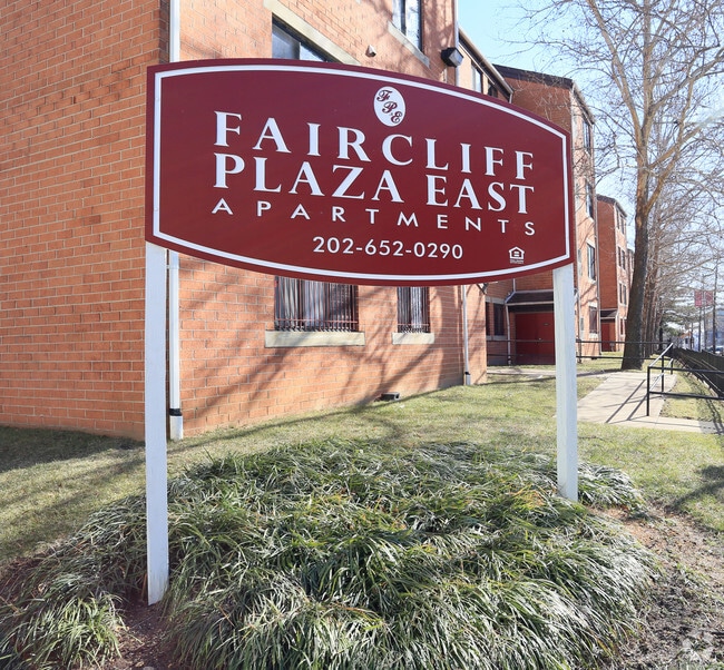 Building Photo - Faircliff Plaza East