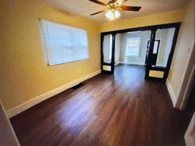 Building Photo - 1425 Sumner St