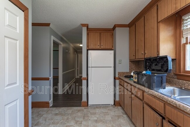 Building Photo - 1205 Opossum Trot Ln