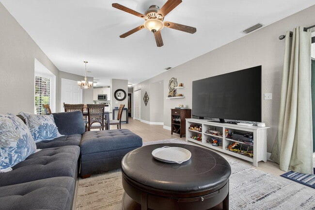 Building Photo - 406 Harbour Pointe Way