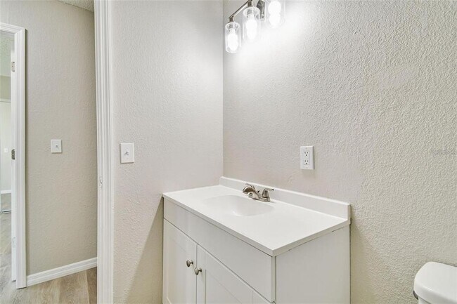 Building Photo - 726 Haven Pl