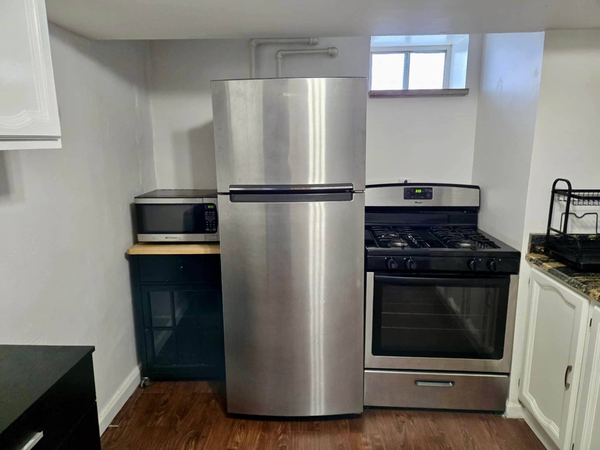 Kitchen - 2612 Louisiana Ave