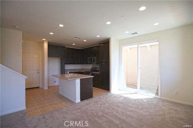 Building Photo - 710 Banyan Wy