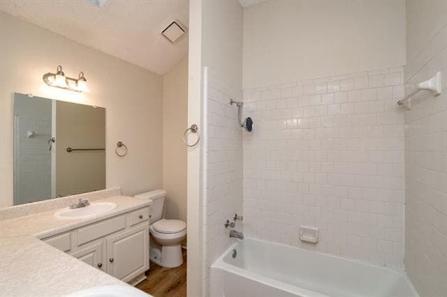 Building Photo - 4721 Wineberry Dr