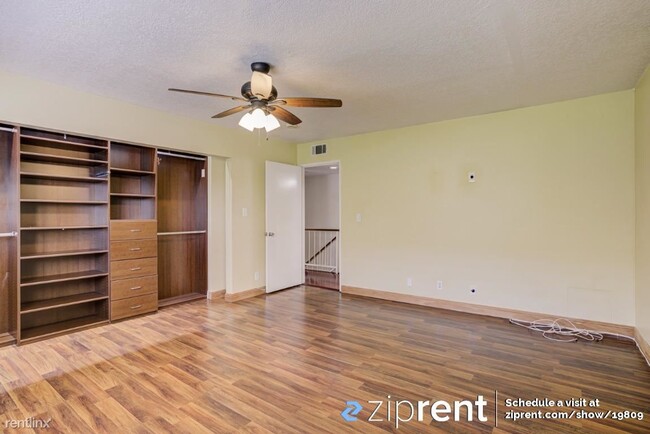 Building Photo - 2 br, 1.5 bath Condo - 730 Cory Drive, Ing...