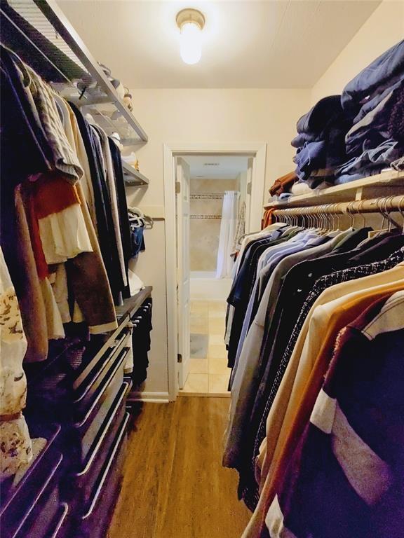 Building Photo - 7503 Chimney Corners