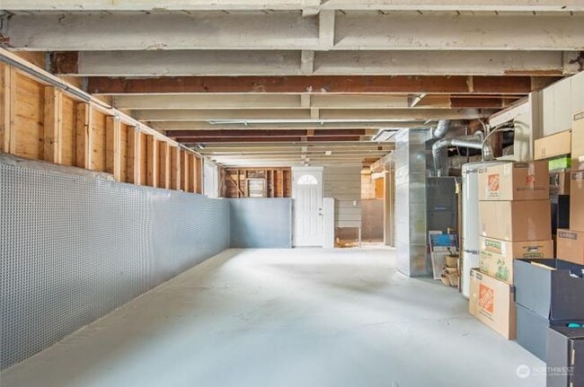 Building Photo - 3130 Broadway E