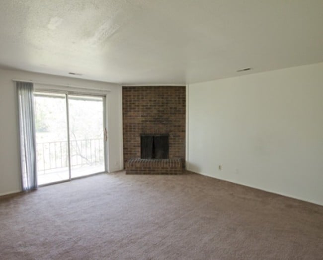 Interior Photo - Ponderosa Apartments