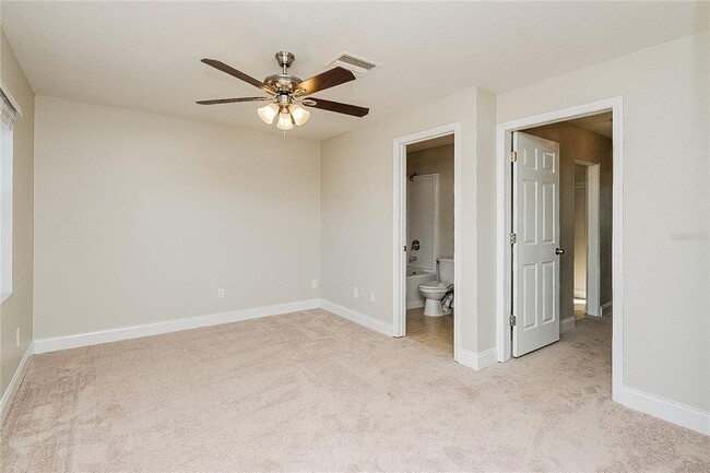 Building Photo - 1405 N Lake Shipp Dr