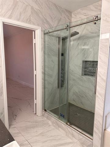 Building Photo - 1060 Valley Vista Dr