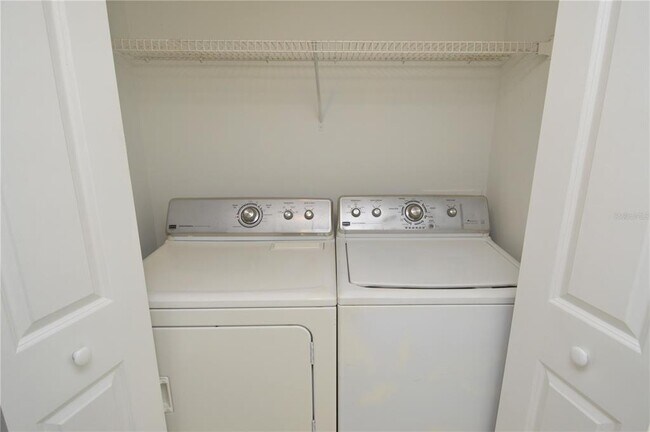 Building Photo - 8645 Fancy Finch Dr