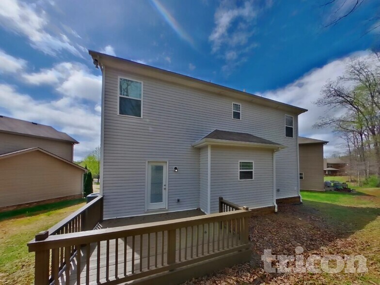 Building Photo - 7520 Spicer Ct