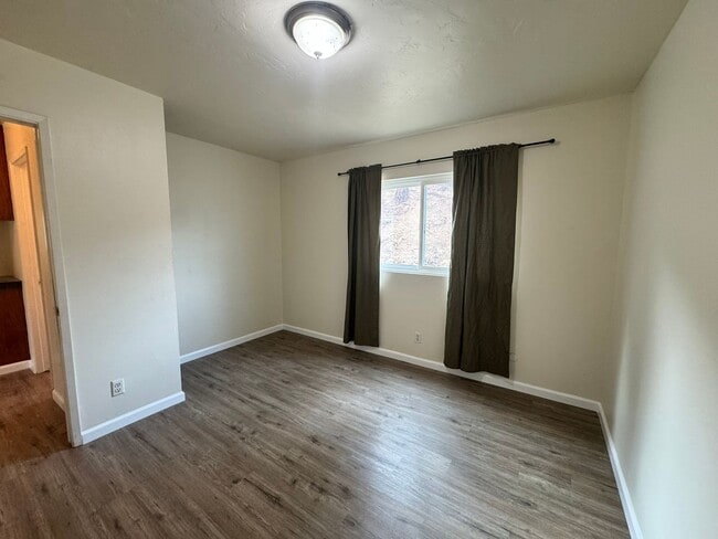 Building Photo - 3BR/2BA Home AVAILABLE NOW For Rent in El Cajon!