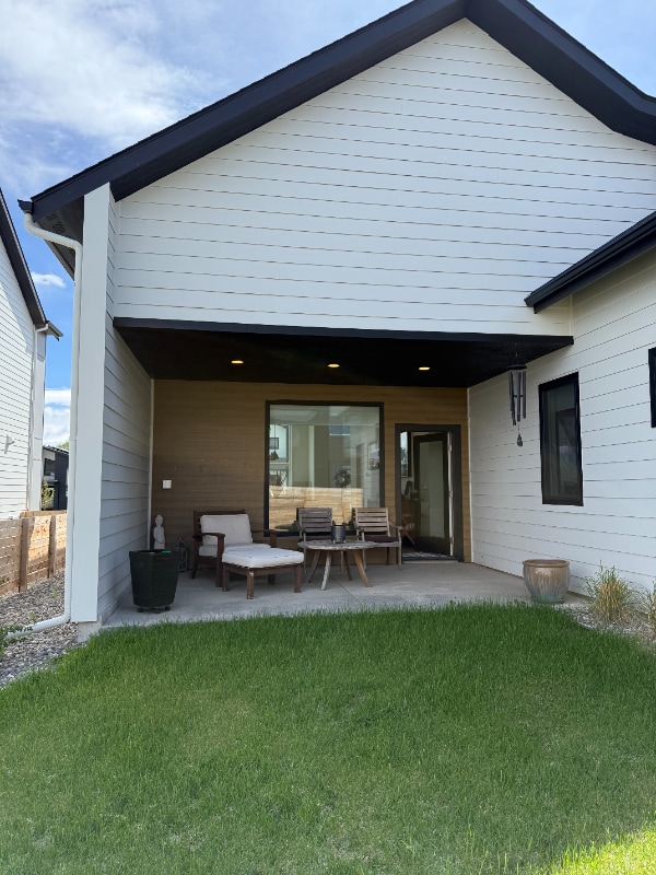 Building Photo - 2823 S 29th Ave