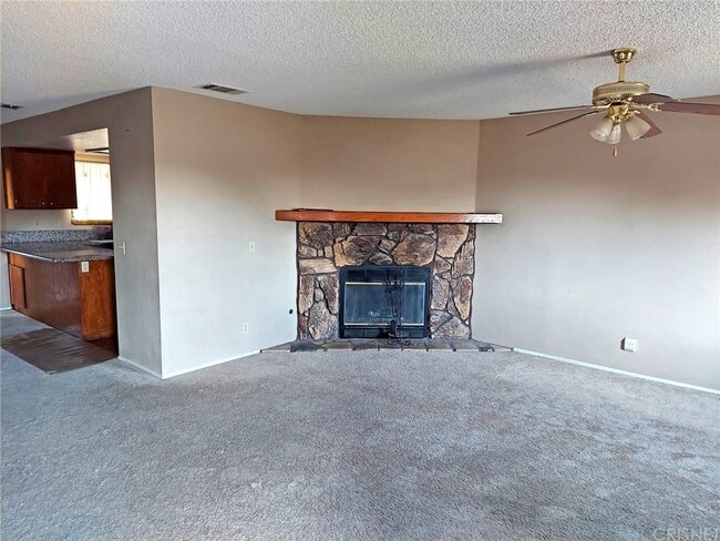 Building Photo - 8443 Great Cir Dr