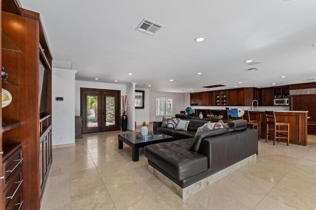 Building Photo - 18150 Perigon Way