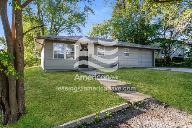 Primary Photo - 6113 E 153 St