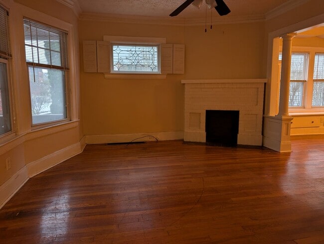 Building Photo - 3160 Meadowbrook Blvd