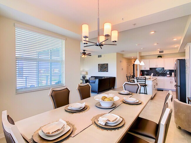 Building Photo - 4784 Clock Tower Dr