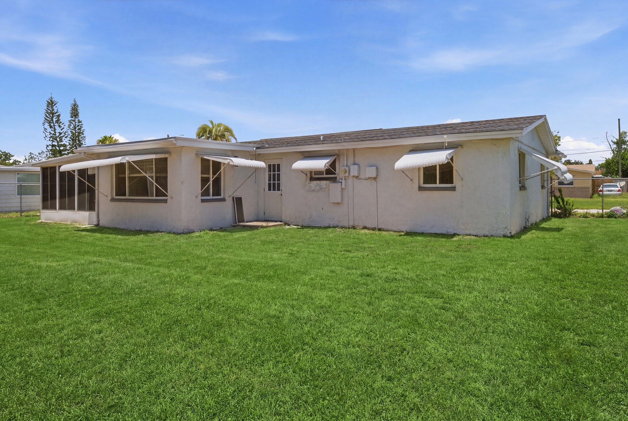 Building Photo - 4810 Guardian Ave