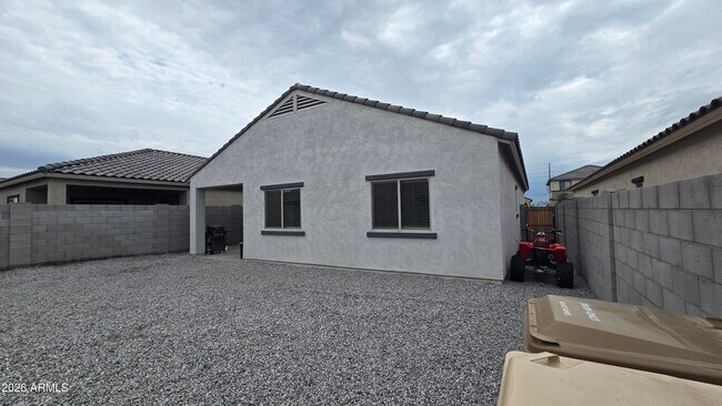 Building Photo - 5074 S 251st Dr