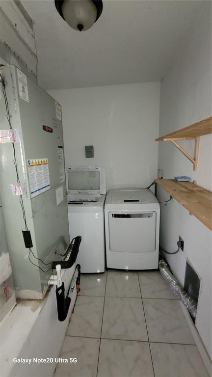 Building Photo - 801 E Osborne Ave