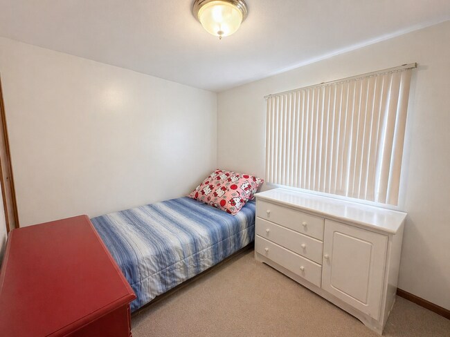 Building Photo - 3600 Pennsylvania Ave S