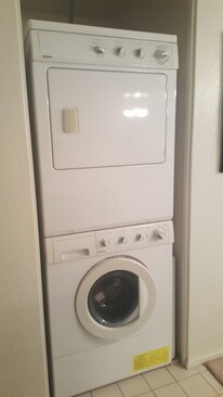 Full size washer / dryer in unit - 4545 N 67th Ave