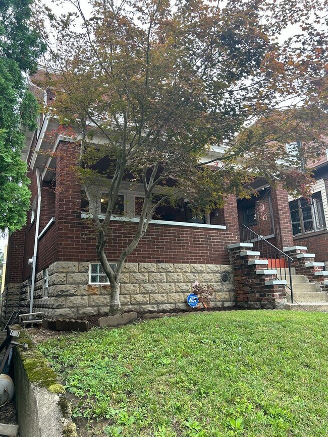 Building Photo - Beautiful Home for Rent