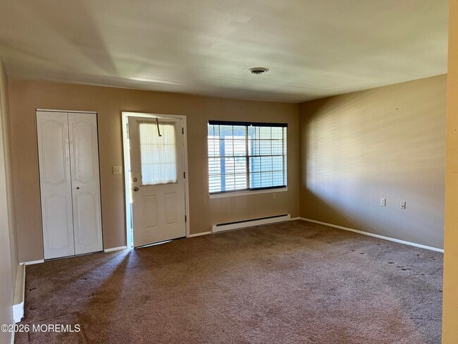 Building Photo - 20 Yorkshire Ct