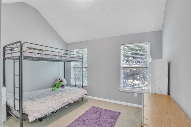 Building Photo - 4240 N Braves Cir