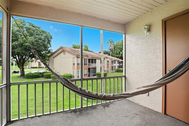 Building Photo - 4684 Pembrook Pl