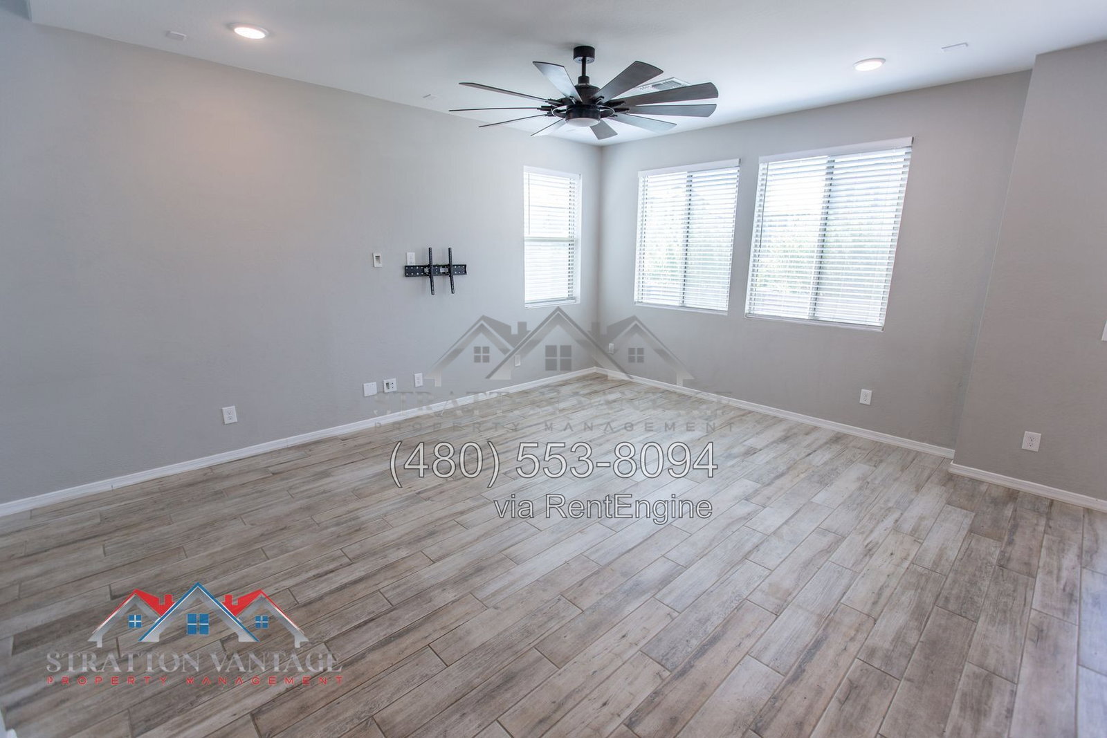 Building Photo - 1033 S 150th Dr