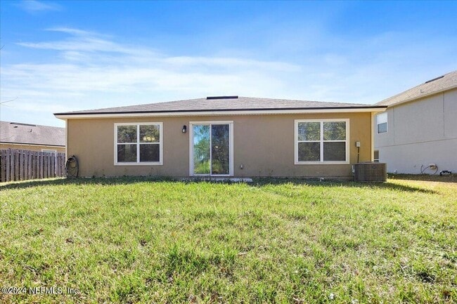 Building Photo - 65053 Lagoon Forest Dr