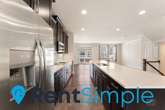 Building Photo - 10520 Ratcliffe Trl