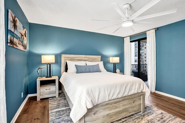 Building Photo - 300 Ocean Trail Way