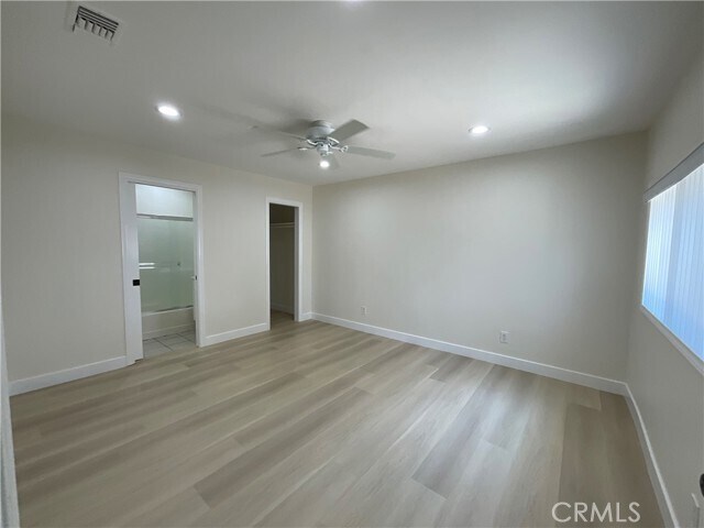 Building Photo - 2641 Santa Ana Ave