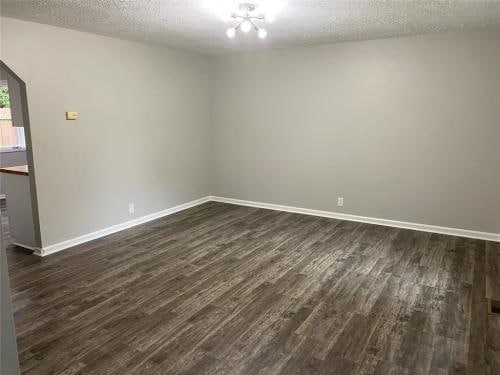 Building Photo - 311 W Wall St