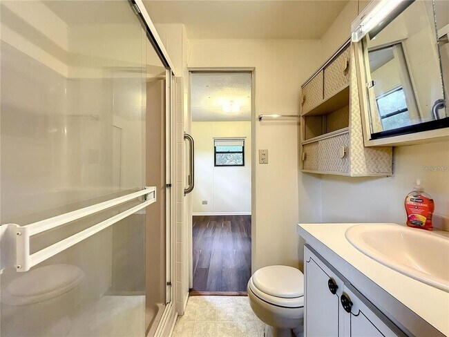 Building Photo - 831 Wolf Trail