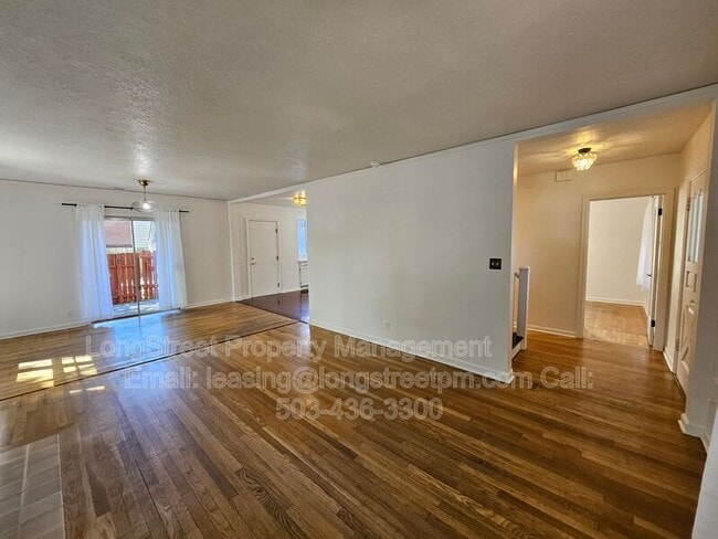 Building Photo - 7209 N McKenna Ave