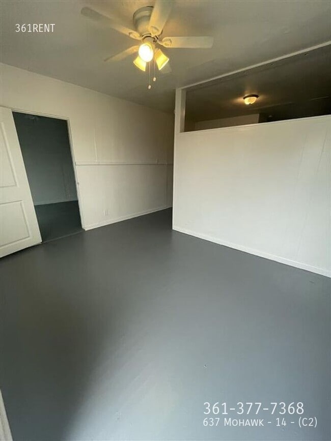 Building Photo - 637 Mohawk St