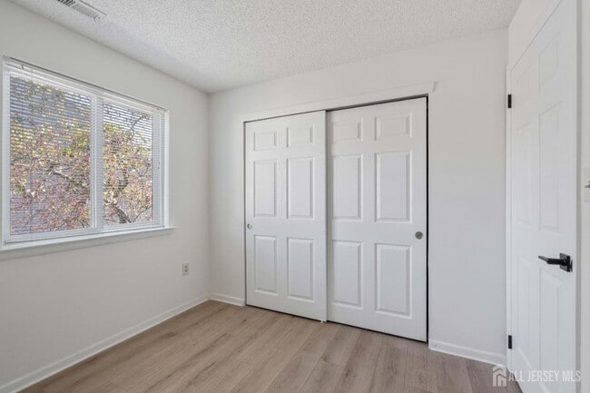 Building Photo - 7518 Tamarron Dr
