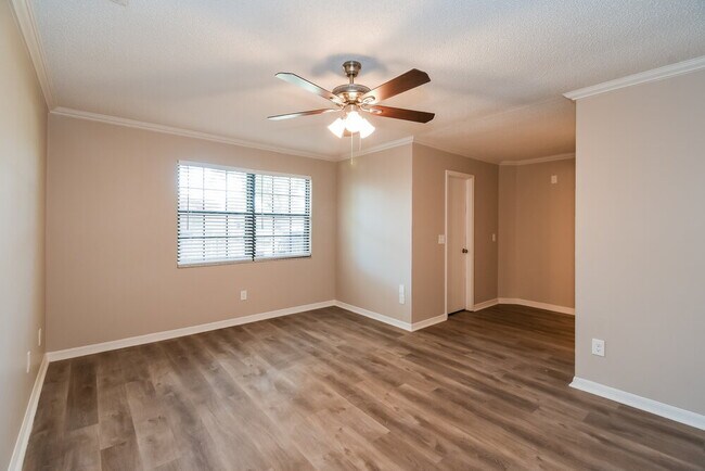 Building Photo - 1540 Derringer Rd